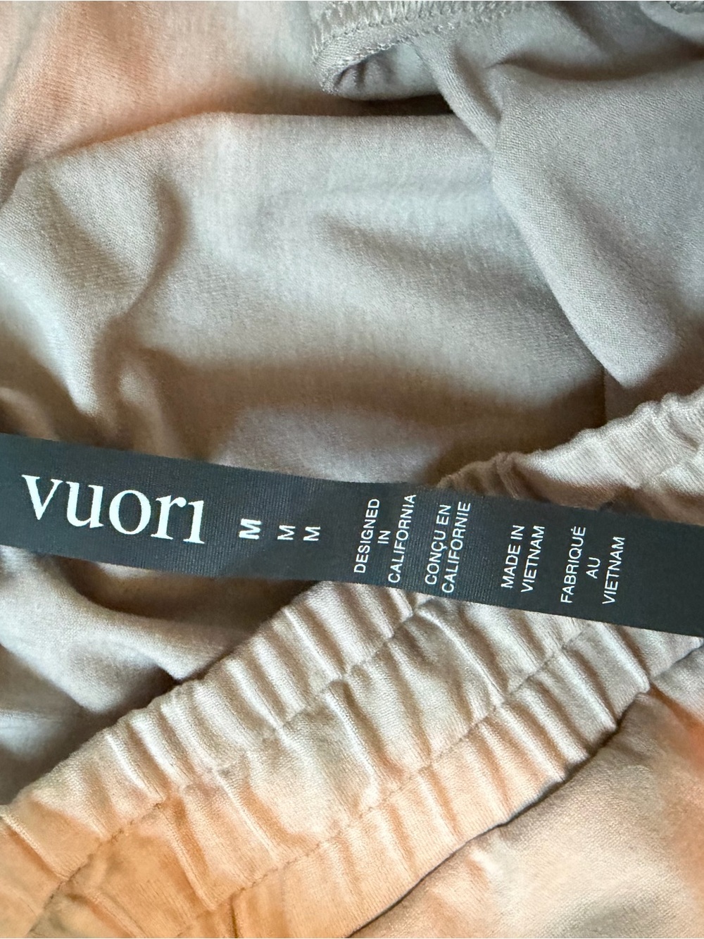Vuori Performance Joggers Size M Long - Picture 6 of 8